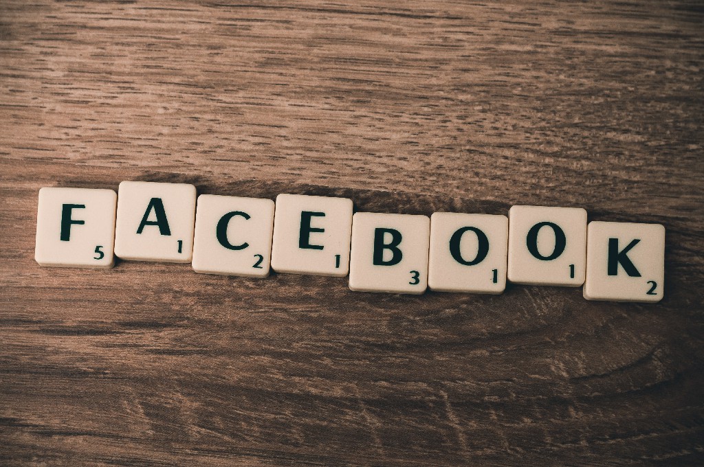 الحملات الدعائية على فيسبوك: دليلك المختصر لتحقيق أرباح سريعة!